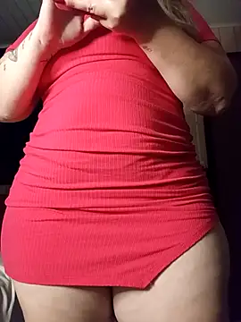 pAuLa - online show from 10.15.25