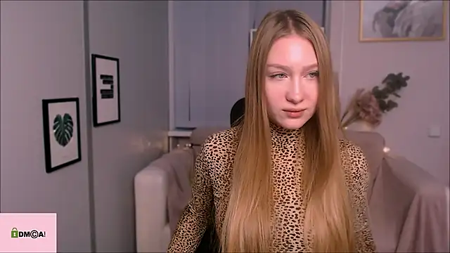 playful sophie online show from 01.04.25