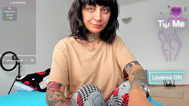 Lucky Deniz online show from 03.12.25