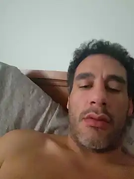 Snapshot of PNPdad6969 chatting on 12.20.24 PNPdad6969 online show from 12.20.24