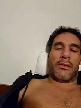 Snapshot of PNPdad6969 chatting on 12.21.24 PNPdad6969 online show from 12.21.24