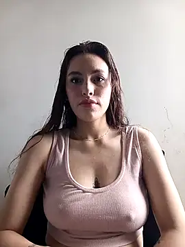 eriika deep  online show from 11.25.25