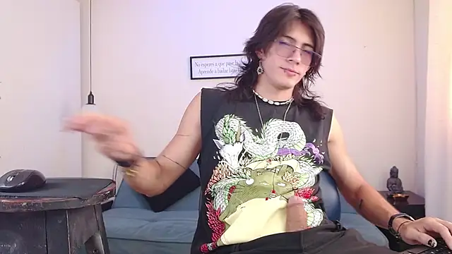 Snapshot of andreey50 chatting on 01.17.25 andreey50 online show from 01.17.25