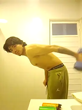 GIOOOO568 online show from 04.06.26