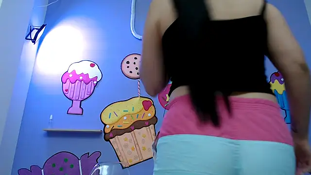 sweetfantacies18 online show from 02.21.25