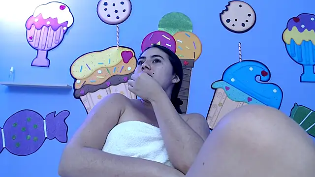 sweetfantacies18 online show from 02.21.25