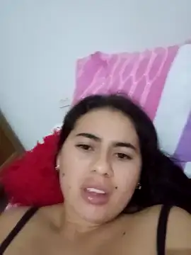 sweetfantacies18 online show from 10.22.25