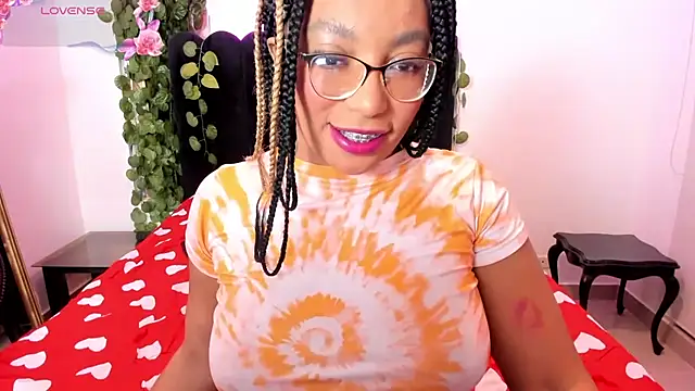 AmyBriiggs online show from 03.20.26