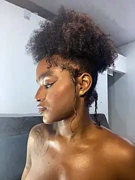 Zizi-campbel online show from 03.13.25