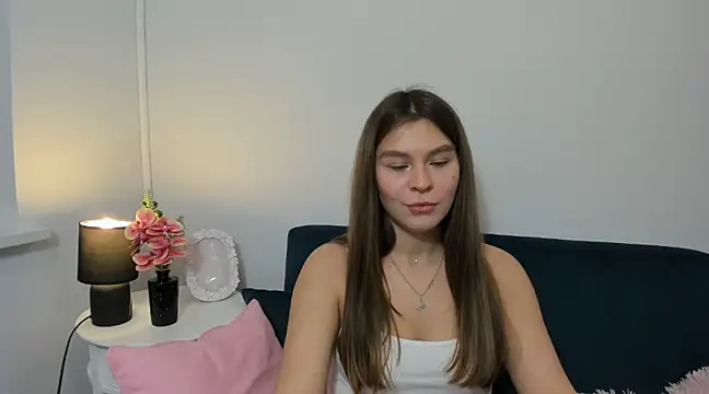 Snapshot of CamilaAmazing chatting on 01.31.25 CamilaAmazing online show from 01.31.25