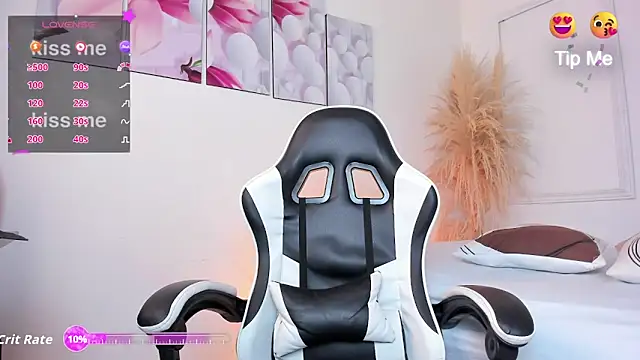 Snapshot of Samir_bear chatting on 05.27.26 Samir bear online show from 05.27.26