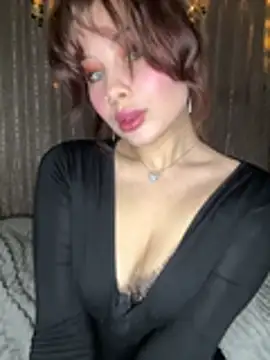 Snapshot of AmmyRich1 chatting on 03.05.26 AmmyRich1 online show from 03.05.26