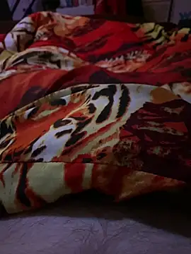 Snapshot of makedaddyhappy6 chatting on 10.03.25 makedaddyhappy6 online show from 10.03.25