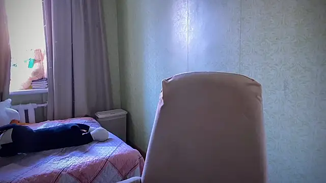 Snapshot of IlonaMurf chatting on 02.19.25 IlonaMurf online show from 02.19.25