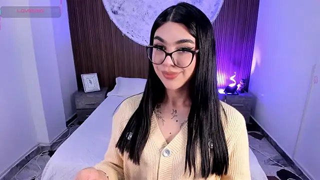 RoseCassie online show from 12.19.25
