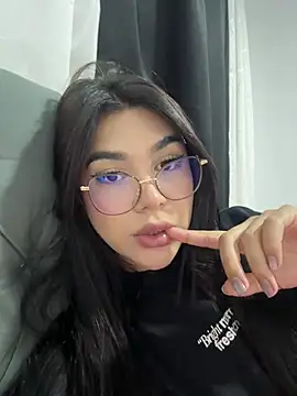 Snapshot of RoseCassie chatting on 05.23.26 RoseCassie online show from 05.23.26