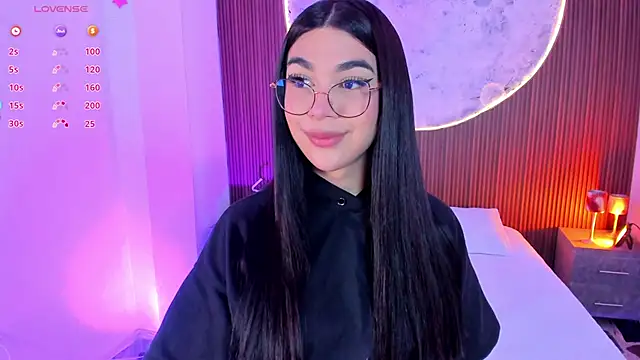 Snapshot of RoseCassie chatting on 05.24.26 RoseCassie online show from 05.24.26