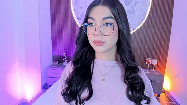 Snapshot of RoseCassie chatting on 05.29.26 RoseCassie online show from 05.29.26