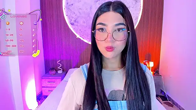 Snapshot of RoseCassie chatting on 06.09.26 RoseCassie online show from 06.09.26