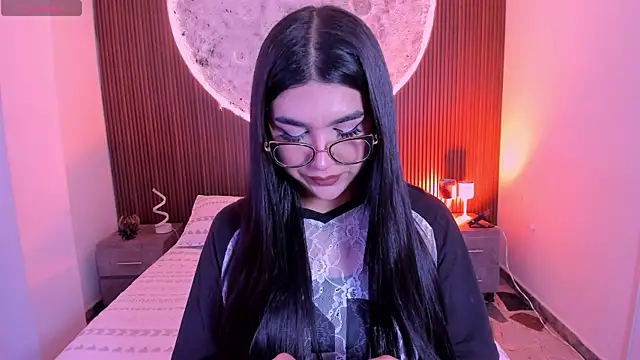 Snapshot of RoseCassie chatting on 06.19.26 RoseCassie online show from 06.19.26