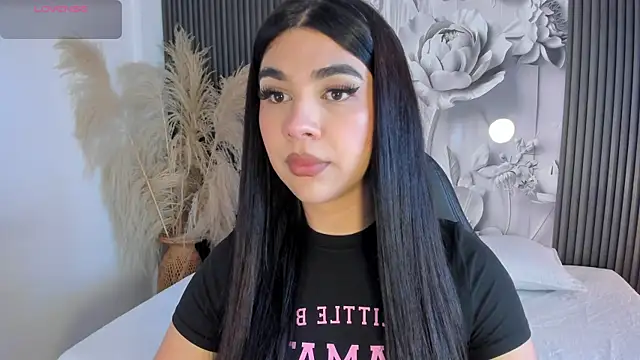 RoseCassie online show from 08.03.26