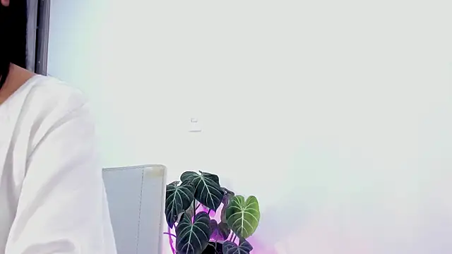 Sara Leblanc online show from 03.10.25