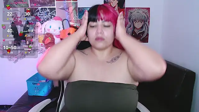 Snapshot of Pinky-Flower chatting on 11.09.25 Pinky-Flower online show from 11.09.25