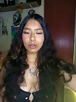 Snapshot of Katta_ossa chatting on 03.18.25 Katta ossa online show from 03.18.25