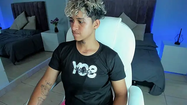 Dominick jones online show from 01.26.25