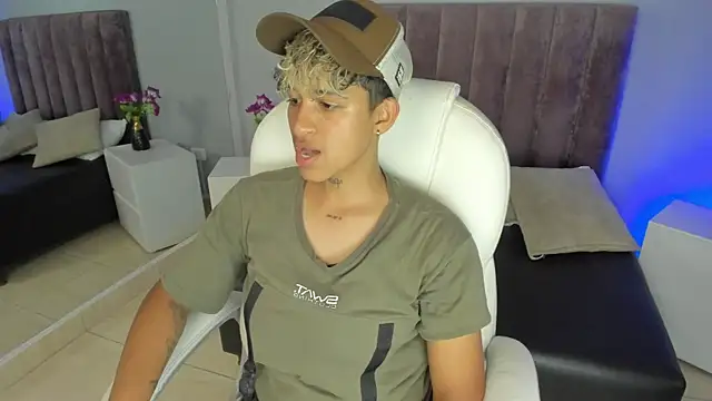 Dominick jones online show from 01.28.25