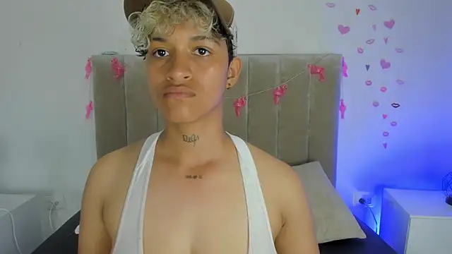 Dominick jones online show from 02.02.25