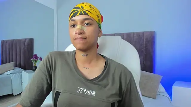 Dominick jones online show from 02.12.25