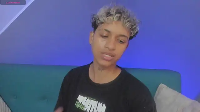 Dominick jones online show from 03.01.25