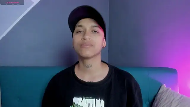 Dominick jones online show from 03.11.25