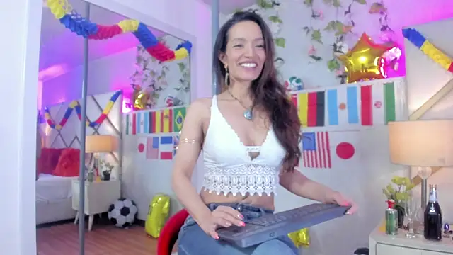 AmyRox  online show from 06.15.26