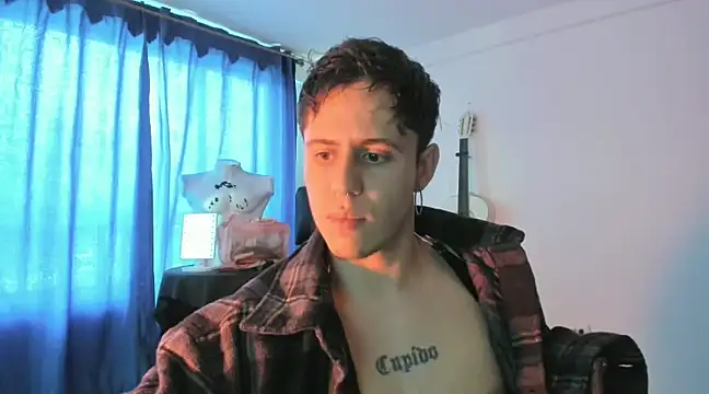 Snapshot of Antonello_Vannucci chatting on 02.22.25 Antonello Vannucci online show from 02.22.25