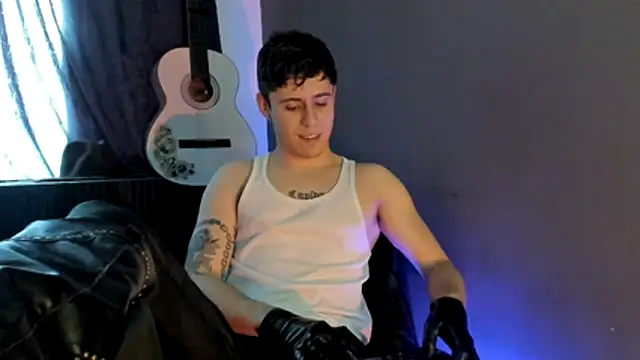 Antonello Vannucci online show from 11.21.25