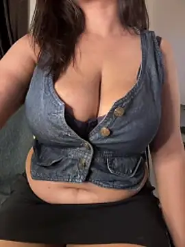 honeyboobies7249 online show from 06.13.26