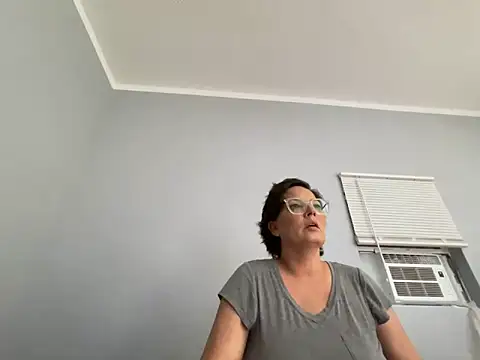 skarfos1babe69 online show from 03.26.26