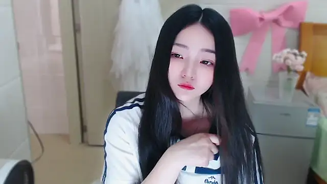 xiao-xiao-D online show from 03.20.26