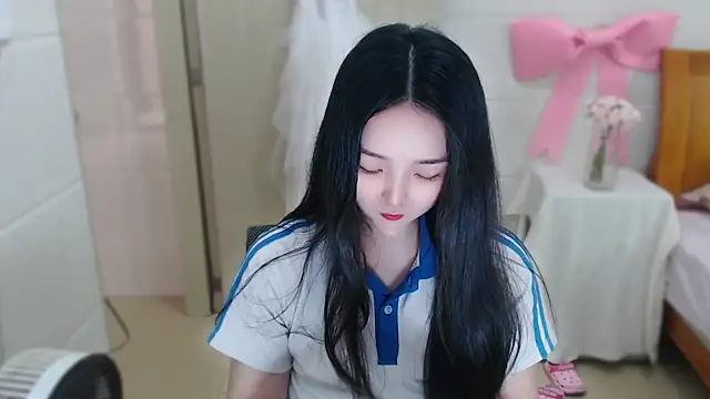 xiao-xiao-D online show from 03.21.26