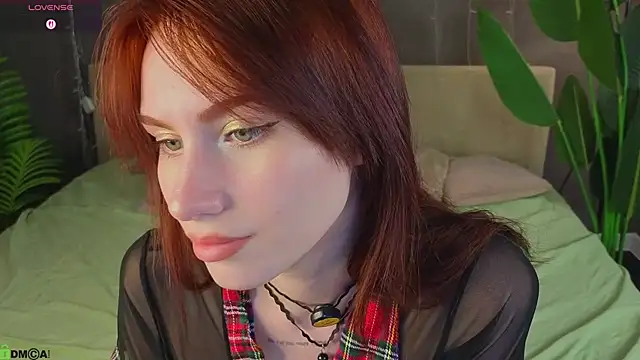 Snapshot of Mollly_Rouge chatting on 07.03.26 Mollly Rouge online show from 07.03.26