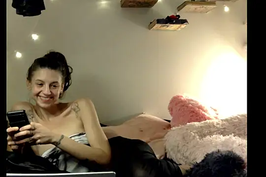 vavavixen online show from 12.23.24