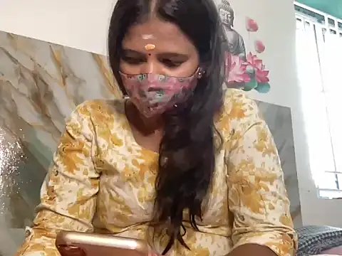 Tamil Sanjana  online show from 09.26.25