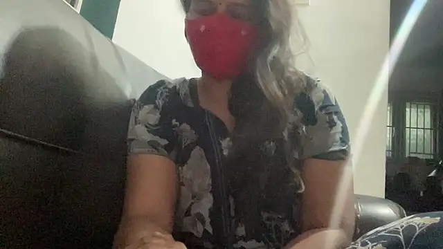 Tamil Sanjana  online show from 02.05.26