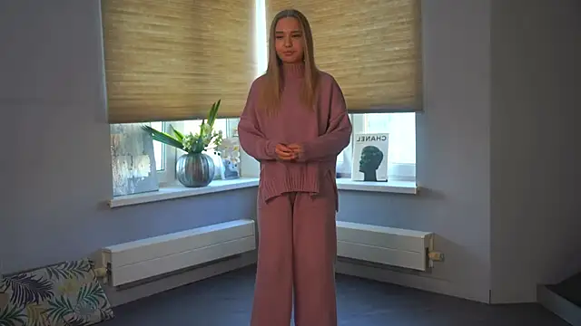 HildColden online show from 12.24.24