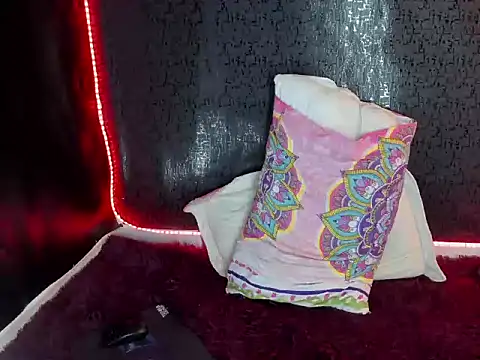 katizaldana online show from 02.05.25