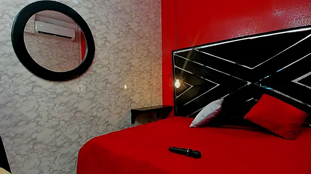 Snapshot of SEXY_HOTTIE__ chatting on 01.07.25 SEXY HOTTIE online show from 01.07.25