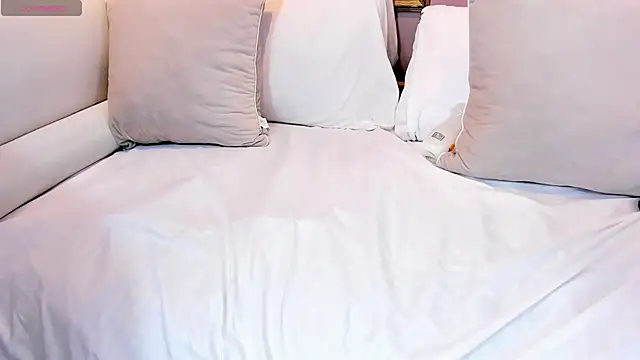 PerlaPreciosa online show from 03.13.25