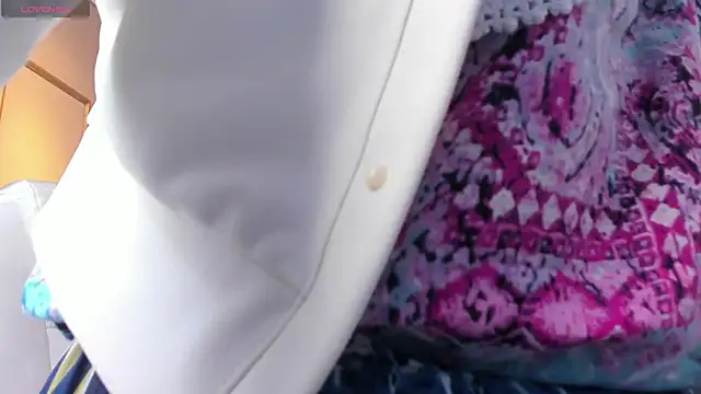 PerlaPreciosa online show from 10.19.25